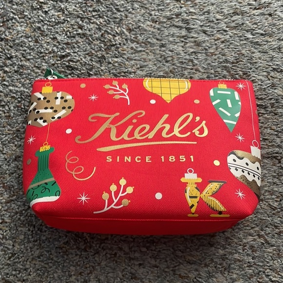 Kiehl’s limited edition Maite Franchi Christmas makeup bag - Picture 2 of 6